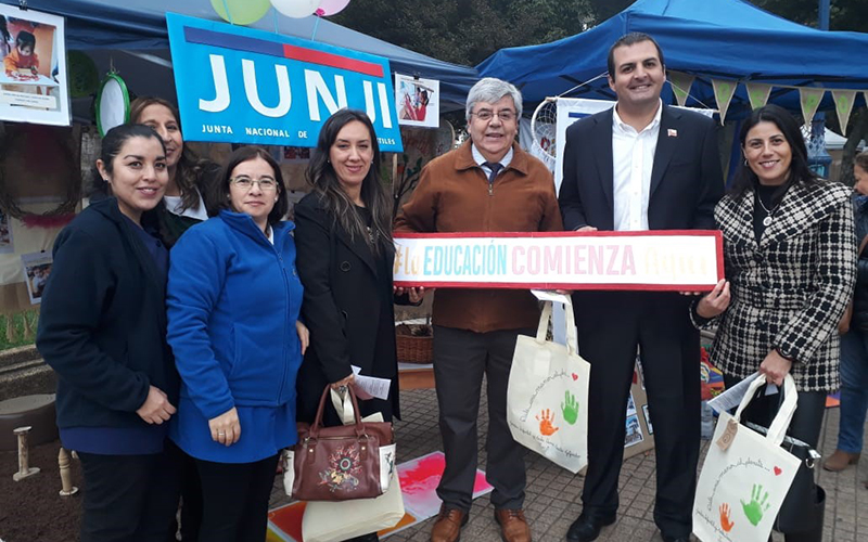 Celebran en grande aniversario de la Junji en Chillán